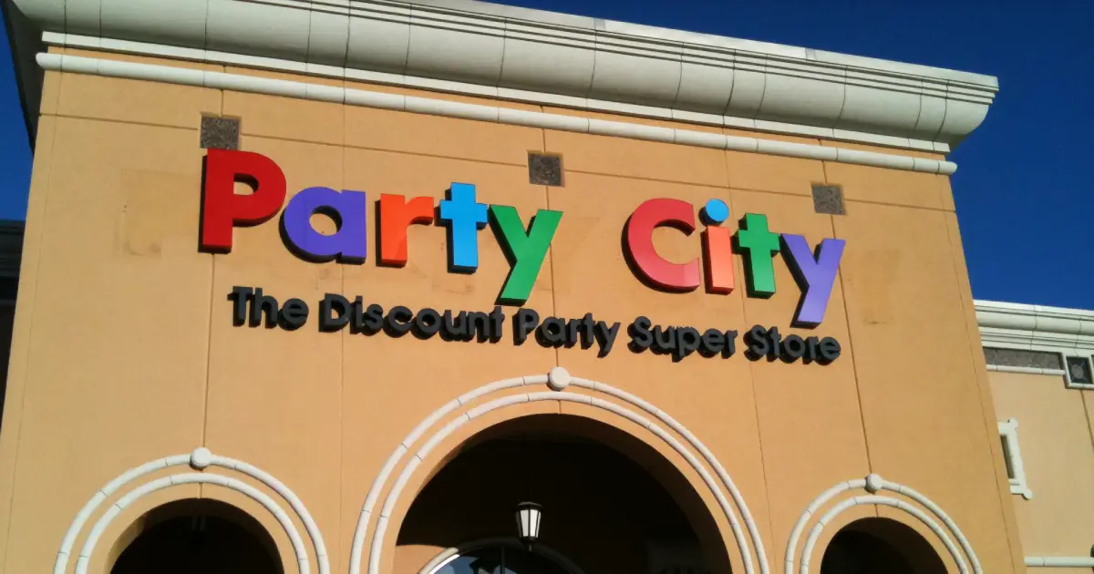Cosmico - Party City Goes Out of Business